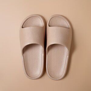 New Khaki Thick-Soled Non-Slip EVA, Casual Slip-On, Size 7.5-8